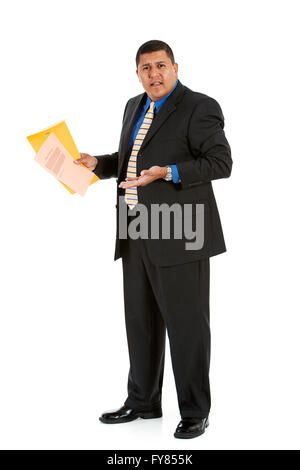 Une série de Hispanic businessman in suit, isolé sur blanc, avec accessoires, dans diverses poses. Banque D'Images