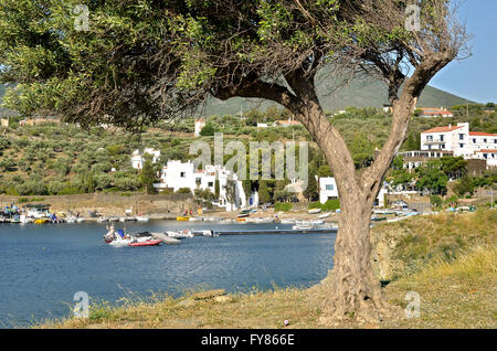 Port Lligat en Espagne. Banque D'Images