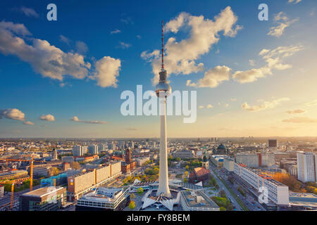 Berlin. Image du centre-ville de Berlin pendant la golden hour. Banque D'Images