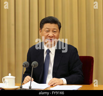 Beijing, Chine. Apr 23, 2016. Le président chinois Xi Jinping aborde une conférence sur les religions à Beijing, capitale de la Chine. La conférence s'est tenue à Beijing du 22 au 23 avril. Credit : Ma Zhancheng/Xinhua/Alamy Live News Banque D'Images