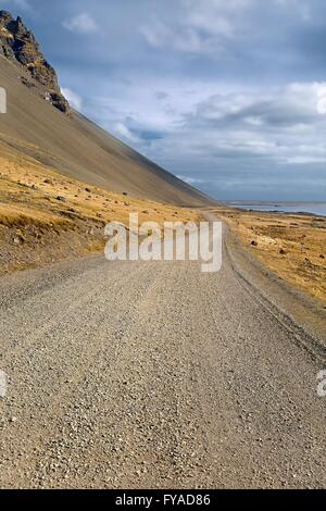 Route de gravier sur l'Islande Banque D'Images