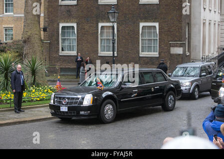 Le président Barack Obama's 'la bête' au 10 Downing Street London, England Banque D'Images