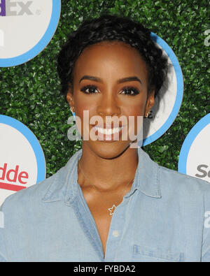 Culver City, CA, USA. Apr 24, 2016. 24 avril 2016 - Culver City, Californie - Kelly Rowland. Arrivées de Safe Kids Day tenue à Smashbox Studios. Crédit photo : Birdie Thompson/AdMedia Crédit : Birdie Thompson/AdMedia/ZUMA/Alamy Fil Live News Banque D'Images