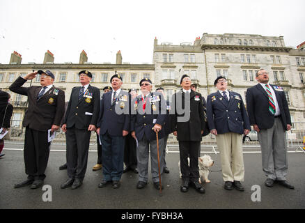 Service commémoratif de l'ANZAC day, rendre hommage aux anciens combattants Banque D'Images