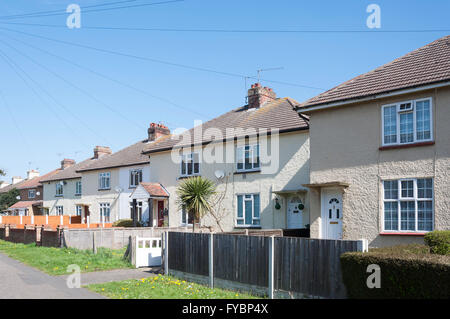 Maisons du Conseil sur Horton Road, Stanwell Moor, Surrey, Angleterre, Royaume-Uni Banque D'Images