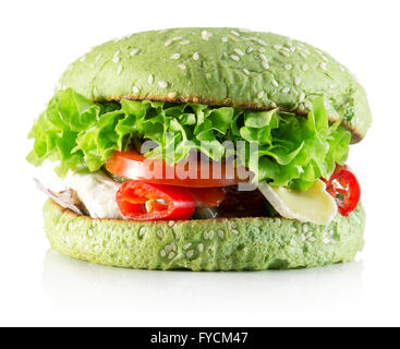 Hamburger big green isolé sur le fond blanc. Banque D'Images