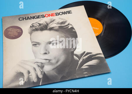 L'une des modifications sur l'album vinyl de David Bowie avec manchon original artwork Banque D'Images
