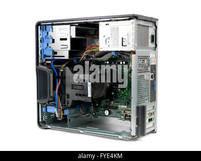 Le matériel de fixation interne système d'un ordinateur de bureau Banque D'Images