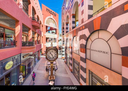 Le Westfield Horton Plaza à San Diego, Californie, USA. Banque D'Images