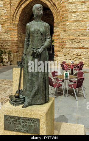 Monument à Arevalo, village de la Reine Isabel la Catholique (1451 - 1504) Banque D'Images