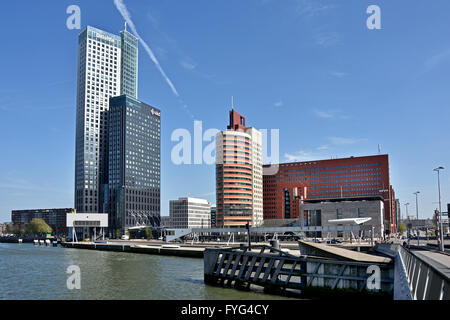 Et Deloitte (AKD) Wilhelminakade Monde Maastoren Centre Port ( Kop van Zuid ) Rotterdam Pays-Bas Dutch ( Pont Erasmus ) Banque D'Images