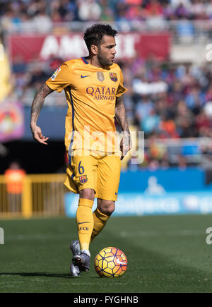 Dani Alves pendant le match entre Levante et le FC Barcelone. Banque D'Images