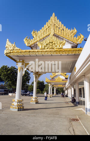 L'aéroport de Nyaung U, Mandalay Division, Myanmar, en Asie Banque D'Images