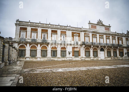 Façade principale.Palace d'Aranjuez, Madrid, Espagne.Site du patrimoine mondial par l'UNESCO en 2001 Banque D'Images