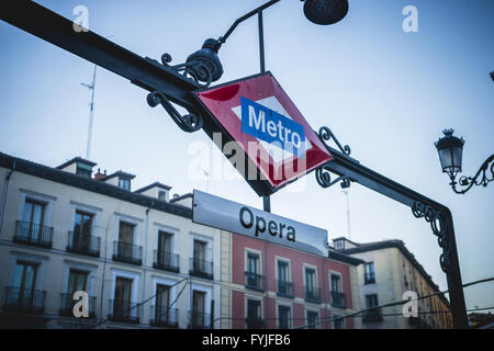 La station de métro Opéra, plus vieille rue de la capitale de l'Espagne, la ville de Madrid, son architecture et l'art Banque D'Images