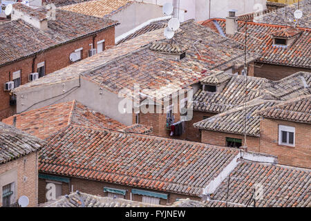 Toledo, ville impériale. Vue depuis le mur, toit de maison Banque D'Images