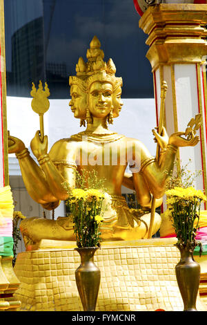 Siddharta dans le temple bangkok asia face Banque D'Images