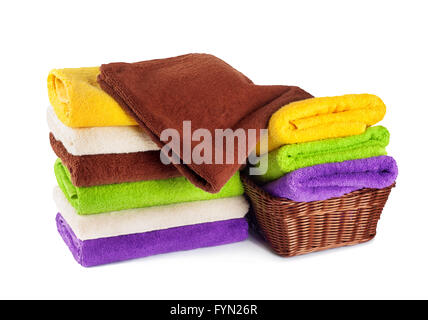 Pile de serviettes propres et frais isolé Banque D'Images
