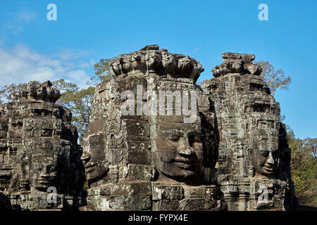 Visages, ruines du temple Bayon, Angkor Thom (12ème siècle temple complexe), site du patrimoine mondial d'Angkor, Siem Reap, Cambodge Banque D'Images