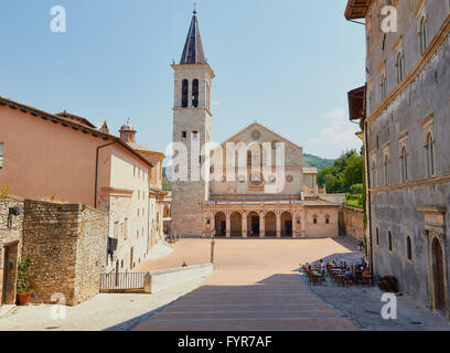 Cathédrale romane de Santa Maria Assunta Spoleto Ombrie Italie Europe Banque D'Images