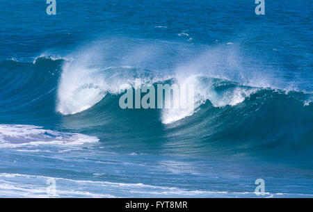 Vagues puissantes pause à Lumahai Beach, Kauai Banque D'Images