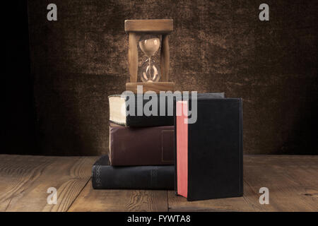 Pile de livres anciens Banque D'Images