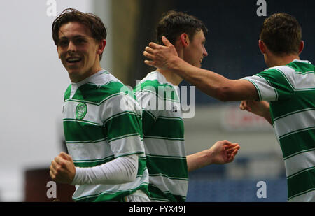 Stade Ibrox, Glasgow, Ecosse. Apr 28, 2016. La finale de la Coupe Jeunesse Glasgow. Rangers U17 et U17 celtique. Broque Watson célèbre son but : Action Crédit Plus Sport/Alamy Live News Banque D'Images