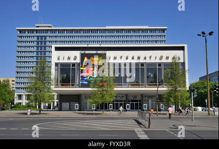 Cinema International, Frankfurter Allee, Friedrichshain, Berlin, Allemagne / Kino International Banque D'Images