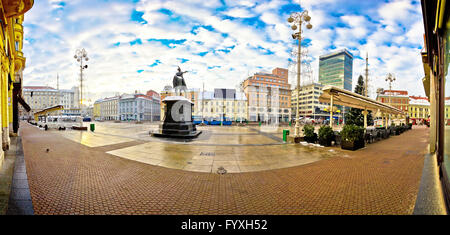 Place Ban Jelacic à Zagreb panorama Banque D'Images