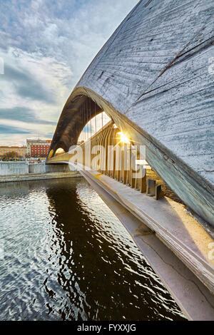 Matadero pont. Rio de Madrid. Madrid, Espagne Banque D'Images