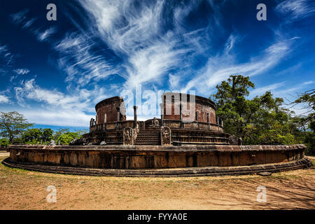 Vatadage, ancien stupa bouddhiste au Sri Lanka Banque D'Images