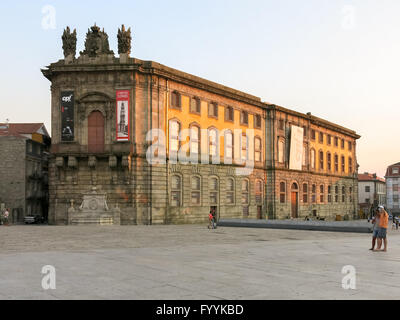 Ancienne prison et la cour d'appel maintenant Centre for Photography à Porto, Portugal Banque D'Images