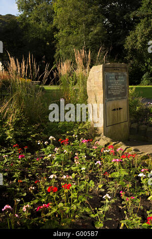 Royaume-uni, Angleterre, dans le Yorkshire, Calderdale Hebden Bridge, Jardin du souvenir, Mémorial de la guerre Banque D'Images