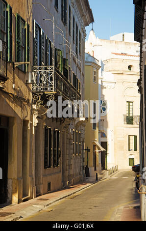 Minorque, Iles Baléares, Espagne Europe : palais dans les rues de Mahon Banque D'Images