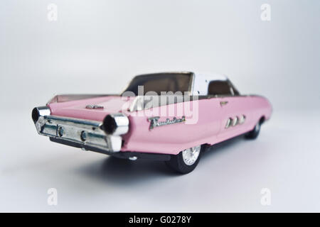 Old tin toy voiture, Ford Thunderbird Banque D'Images