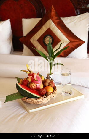 Panier de fruits dans un hôtel 5 étoiles Banque D'Images