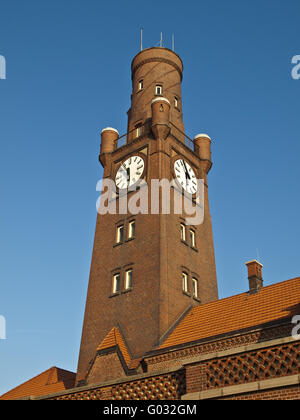 Tour de l'horloge de la gare du Port de Cuxhaven, Germa Banque D'Images