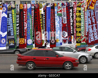 Stand du marché de marchandises pour le soccer, Istanbul, tur Banque D'Images