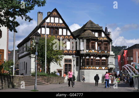 Maison à colombages Die Dechanei, Marktstrasse, vieille ville, Hoxter, Weser Uplands, Rhénanie du Nord-Westphalie, Allemagne / maison à colombages, Höxter Banque D'Images