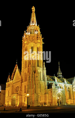 L'église Matthias dans le quartier du château sur le Buda Banque D'Images