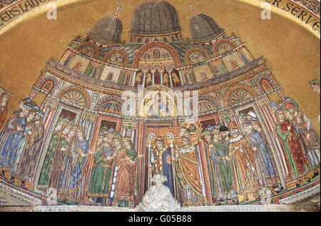 Mosaïque de la cathédrale de Saint Marc à Venise façade Banque D'Images