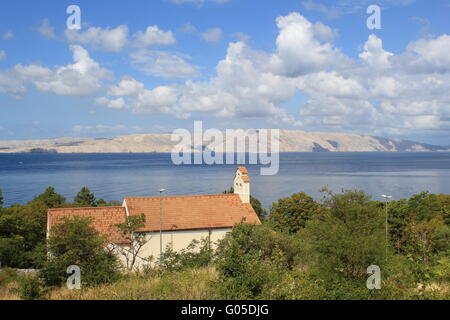 Vue de Senj à Krk Banque D'Images