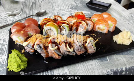 Jeu de sushi japonais Banque D'Images