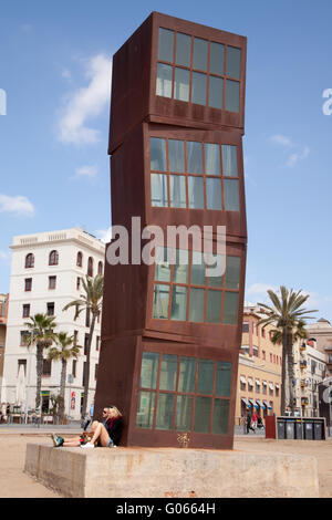 L'ESTEL Ferit blessés Sculpture Star Rebecca Horn Barceloneta Beach Banque D'Images