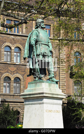 Statue de Szondy Gyorgy, un soldat hongrois Kodaly, Square (sur l'Avenue Andrassy), Budapest, Hongrie Banque D'Images