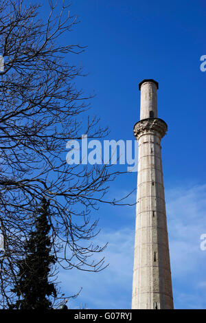 Le minaret restauré de la mosquée Hortaji Suleyman Effendi (Rotonde) construits après les Ottomans ont pris plus de Thessalonique en 4e siècle Banque D'Images