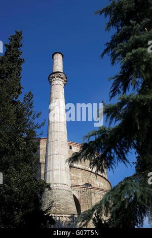 La Rotonde monument a été converti en Hortaji Suleyman mosquée et minaret Effendi a été ajouté après l'Ottomans ont pris plus de Selanik Banque D'Images