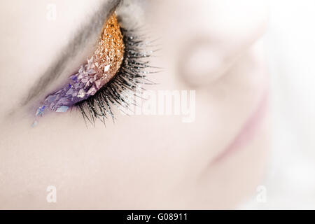 Close-up portrait of beautiful young woman Banque D'Images