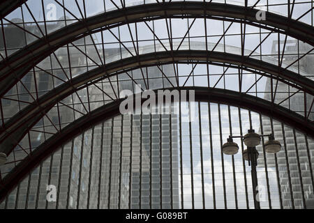 De la station Canary Wharf Docklands Light Railwa Banque D'Images