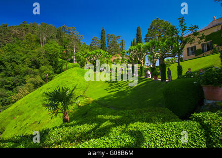 VILLA BALBIANELLO, ITALIE - 17 mai 2015 - Vue sur jardin dans villa Balbianello, Italie. Villa a été utilisé pour plusieurs films scène lik Banque D'Images